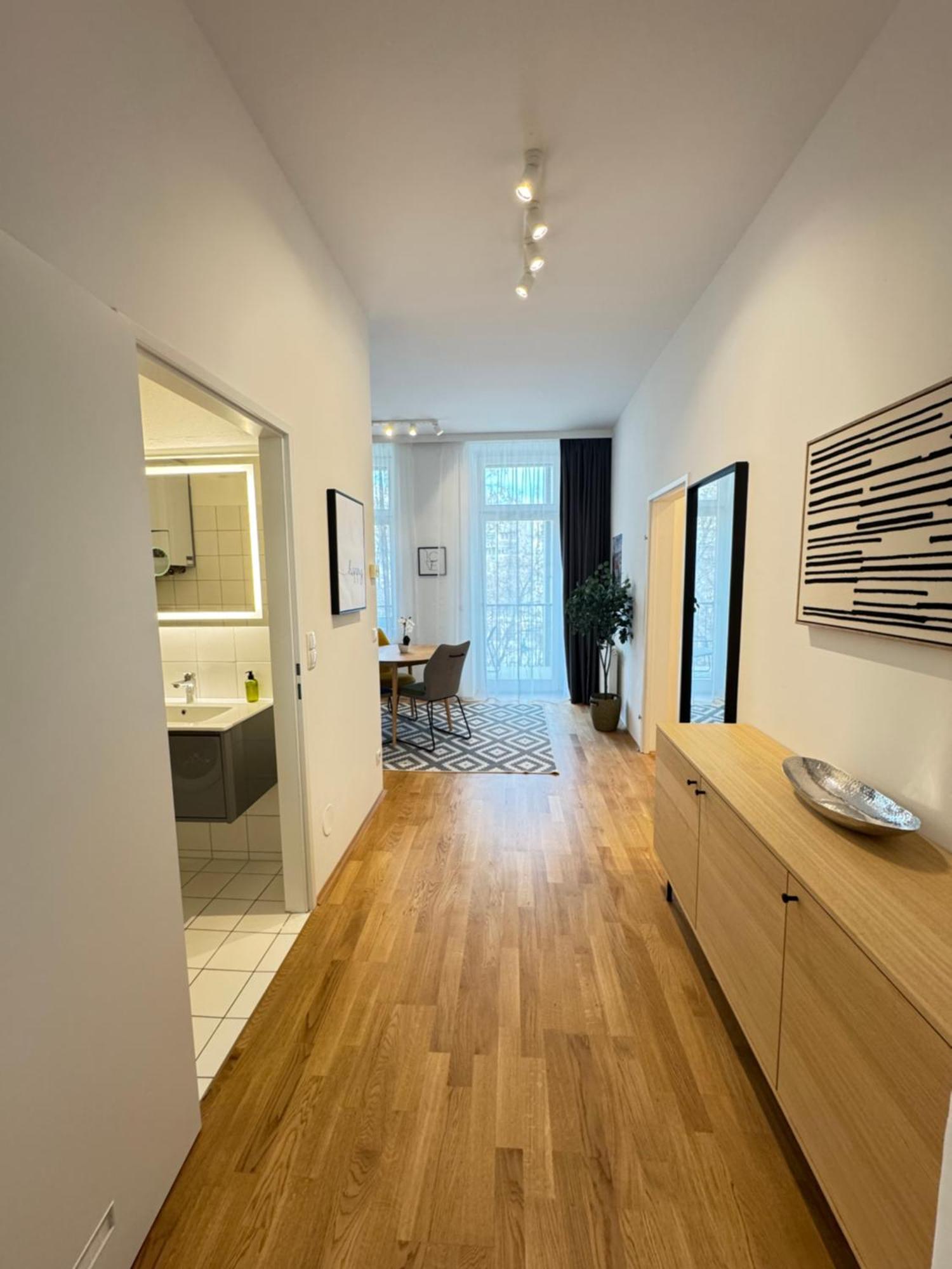 Trendy Apartment Zentral Gelegen Vienna Exterior photo